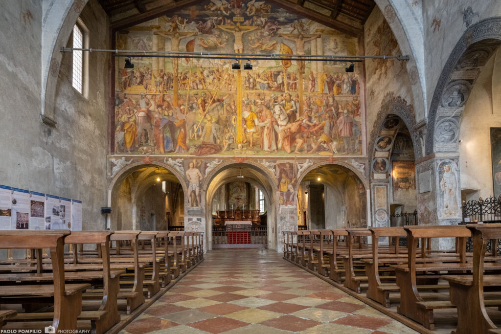 Interno Santa Maria degli Angioli